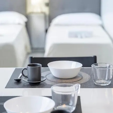 Апартаменты The Train Station Loft - Bemyhost Болонья