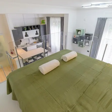 The Train Station Loft - Bemyhost شقة بولونيا