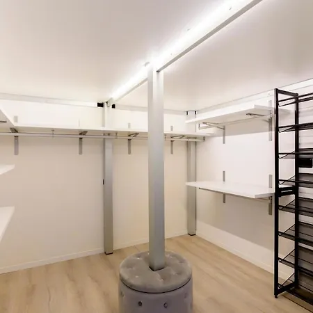 شقة The Train Station Loft - Bemyhost
