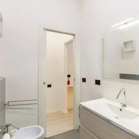 The Train Station Loft - Bemyhost